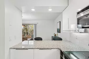2050 Ridge Dr, Saint Louis Park, MN 55416 - Photo 20