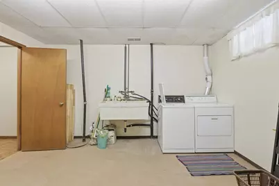 2468 Hamline Avenue N, Roseville, MN 55113 - Photo 40