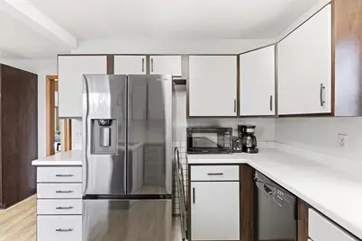 2468 Hamline Avenue N, Roseville, MN 55113 - Photo 16