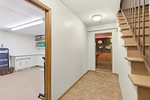 2468 Hamline Ave N, Roseville, MN 55113 - Photo 38