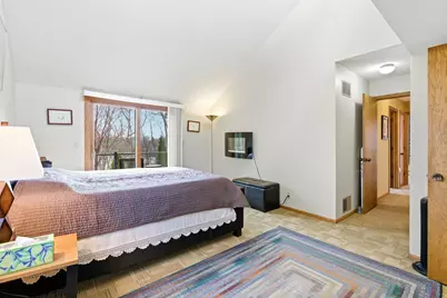 2468 Hamline Avenue N, Roseville, MN 55113 - Photo 30