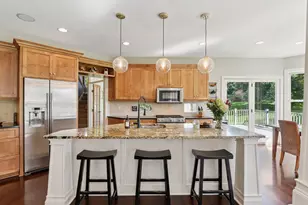 8465 Kelzer Pond Dr, Victoria, MN 55386 - Photo 18