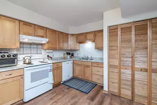 1277 Wilson Ave, Saint Paul, MN 55106 - Photo 12