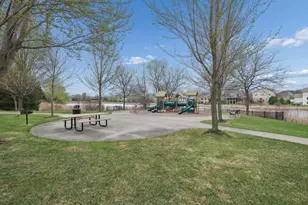 1317 Waters Path, Woodbury, MN 55129 - Photo 34