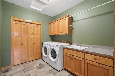 1317 Waters Path, Woodbury, MN 55129 - Photo 20
