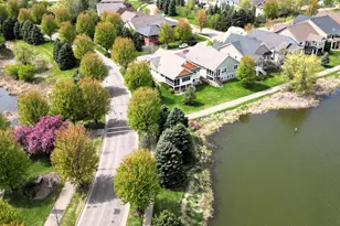 1317 Waters Path, Woodbury, MN 55129 - Photo 34