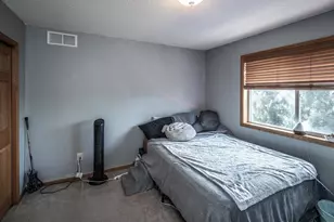 1122 Drew Dr, Woodbury, MN 55129 - Photo 26