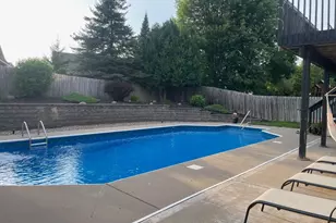 1122 Drew Dr, Woodbury, MN 55129 - Photo 4