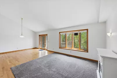 21955 Finley Court N, Forest Lake, MN 55025 - Photo 10