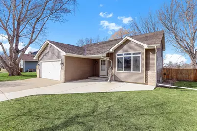 1202 Hawthorn Avenue, Buffalo, MN 55313 - Photo 2