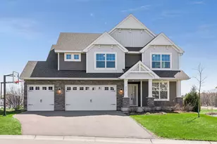 4867 Chestnut Dr, Woodbury, MN 55129 - Photo 2