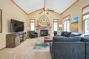 7901 Bristol Rd, Woodbury, MN 55125 - Photo 24