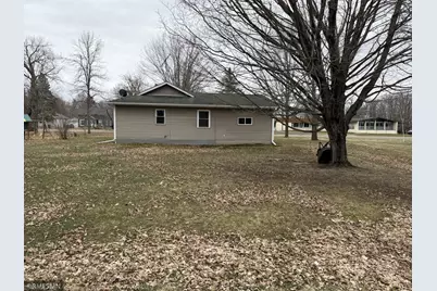 213 E Park Avenue, Luck, WI 54853 - Photo 22