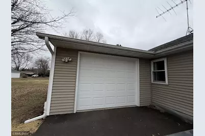 213 E Park Avenue, Luck, WI 54853 - Photo 20