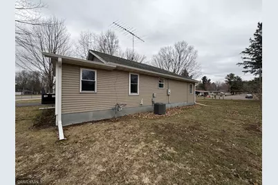 213 E Park Avenue, Luck, WI 54853 - Photo 24