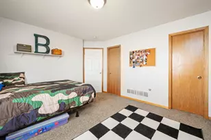 478 W Overlook Dr, Ellsworth, WI 54011 - Photo 14