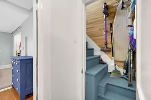 258 Hamline Ave S, Saint Paul, MN 55105 - Photo 16