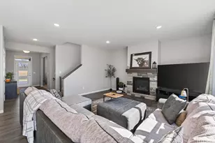 523 Lagrandeur Rd, Somerset, WI 54025 - Photo 8