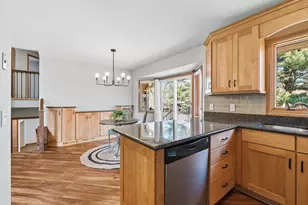 291 Poplar Dr, Shoreview, MN 55126 - Photo 6