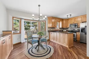 291 Poplar Dr, Shoreview, MN 55126 - Photo 2