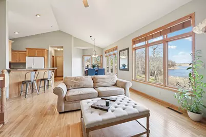 17489 Pleasant Valley Road, Shafer, MN 55074 - Photo 12