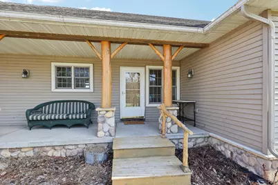 17489 Pleasant Valley Road, Shafer, MN 55074 - Photo 6