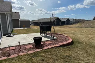 215 8th Ave NE, Isanti, MN 55040 - Photo 16