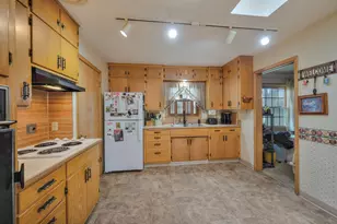 939 S Orient St, Fairmont, MN 56031 - Photo 14