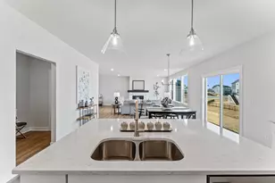 11764 35th St N, Lake Elmo, MN 55042 - Photo 12