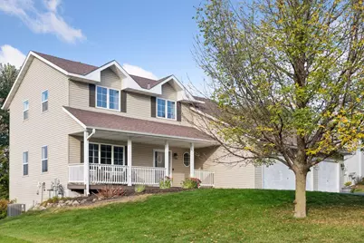 254 Jaspers Circle S, Chaska, MN 55318 - Photo 2
