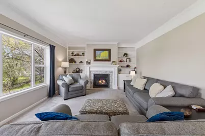 254 Jaspers Circle S, Chaska, MN 55318 - Photo 4