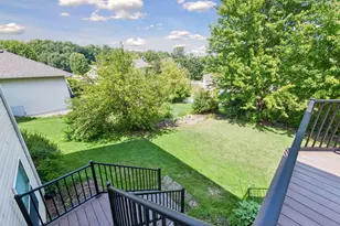 254 Jaspers Cir S, Chaska, MN 55318 - Photo 32