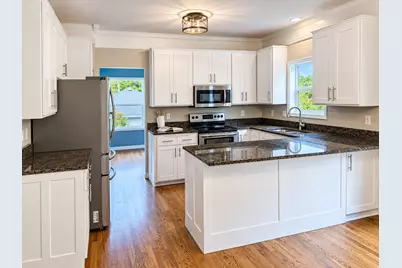 254 Jaspers Circle S, Chaska, MN 55318 - Photo 8