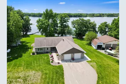 1642 Scenic Hideaway Lane NE, Elysian, MN 56028 - Photo 2