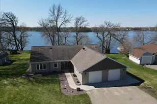 1642 Scenic Hideaway Ln NE, Elysian, MN 56028 - Photo 4
