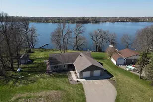 1642 Scenic Hideaway Ln NE, Elysian, MN 56028 - Photo 8