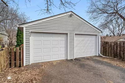 632 7th Avenue S, Hopkins, MN 55343 - Photo 4