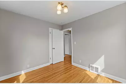 632 7th Avenue S, Hopkins, MN 55343 - Photo 20