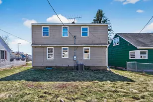 1701 Rose Ave E, Saint Paul, MN 55106 - Photo 20