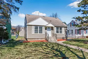 1701 Rose Ave E, Saint Paul, MN 55106 - Photo 1