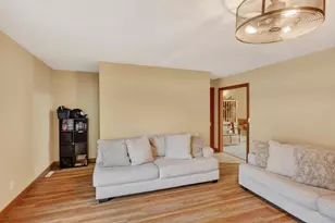 716 11th Ave E, Alexandria, MN 56308 - Photo 8