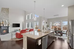 6015 Kimberly Ln N, Plymouth, MN 55446 - Photo 16