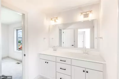 5058 Airlake Draw, Woodbury, MN 55129 - Photo 38