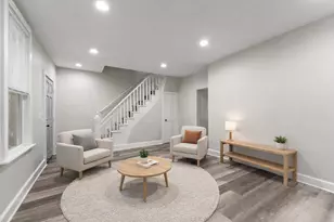 116 Sycamore St E, Saint Paul, MN 55117 - Photo 8