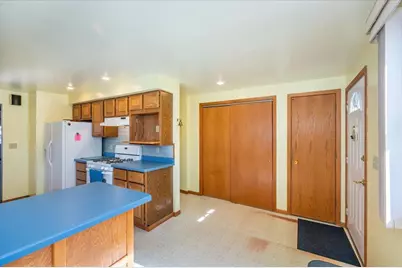 818 Lincoln Street, Superior, WI 54880 - Photo 4