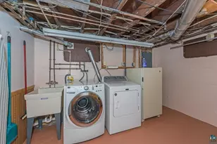 818 Lincoln St, Superior, WI 54880 - Photo 16