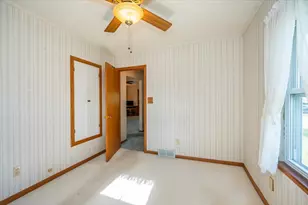 818 Lincoln St, Superior, WI 54880 - Photo 12