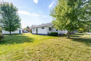 818 Lincoln St, Superior, WI 54880 - Photo 22