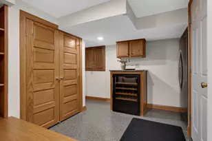 2219 Knapp St, Saint Paul, MN 55108 - Photo 36