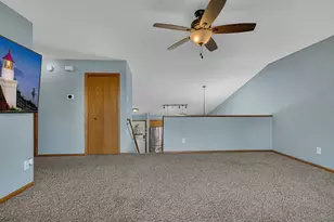 605 Hickory Dr, Saint Joseph, MN 56374 - Photo 16